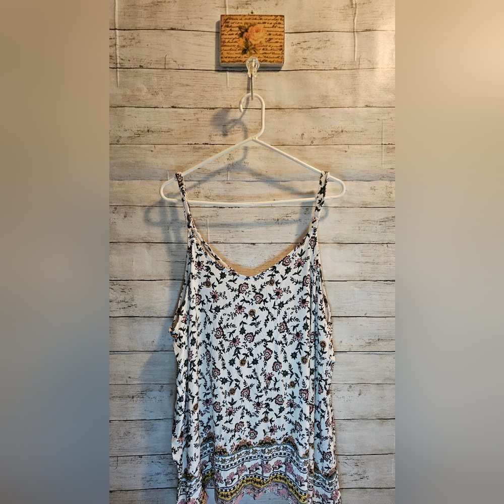 Torrid Super Soft Knit Tank Shirt Size 4